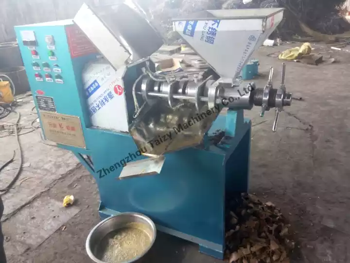 Máquina de extracción de aceite de maní