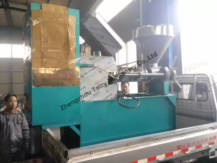 Groundnut oil extraction machine 3
